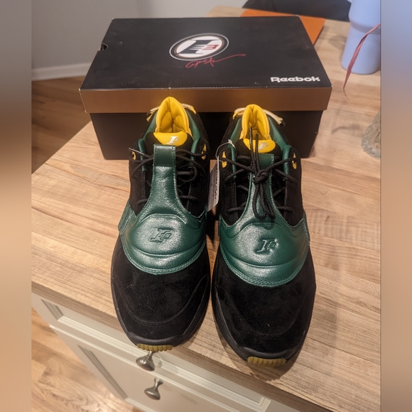 Reebok Iverson Answer V Bethel - Picture 2 of 8